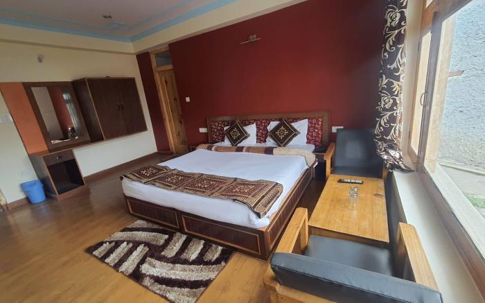 Hotel  Kurja House 