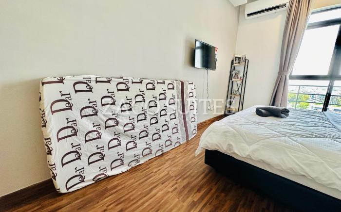 K AVENUE  KING STUDIO HOMESTAY 2-3PAX NEAR KKIA