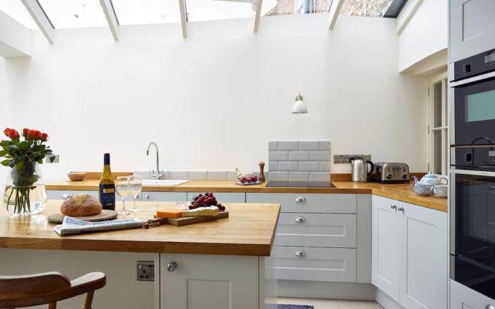 Northfield End Cottage - From £250 Per Night