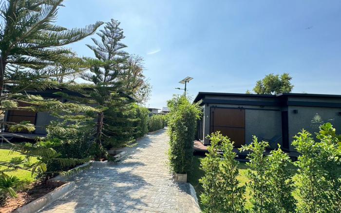 Ban Tontan Pyramid Resort 