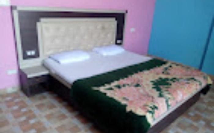 Goroomgo Hotel Dolphin Dalhousie