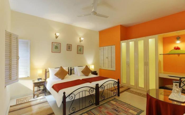 Seven Solace 3BR Pool Family Villa withcook in Candolim