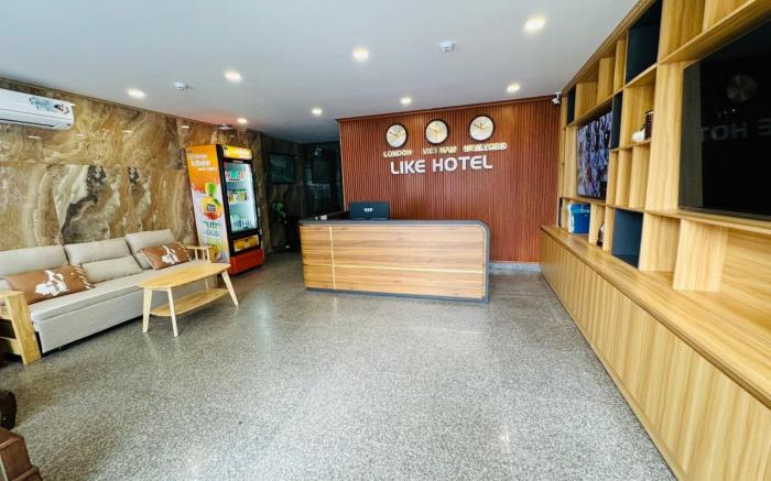 Like Hotel