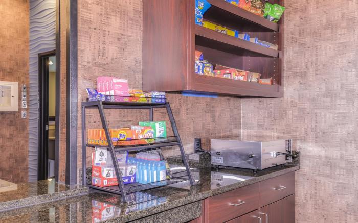 Cobblestone Hotel & Suites - Rhinelander