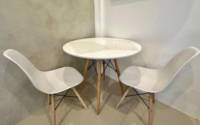 Modern studio near SM Lipa /Queen bed (2)