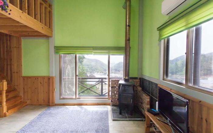 Gangwon Taegisan morning birdsong