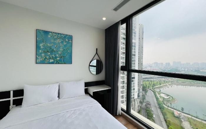 Vinhomes Skylake/ 2BR- LAKE VIEW