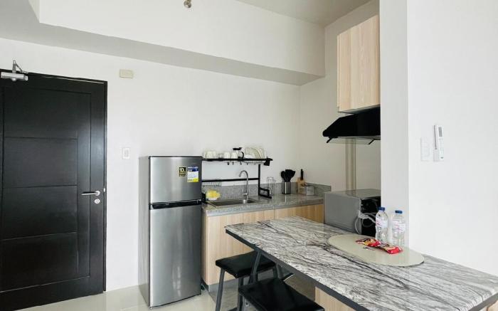 * * WV 2 Tranquil Haven