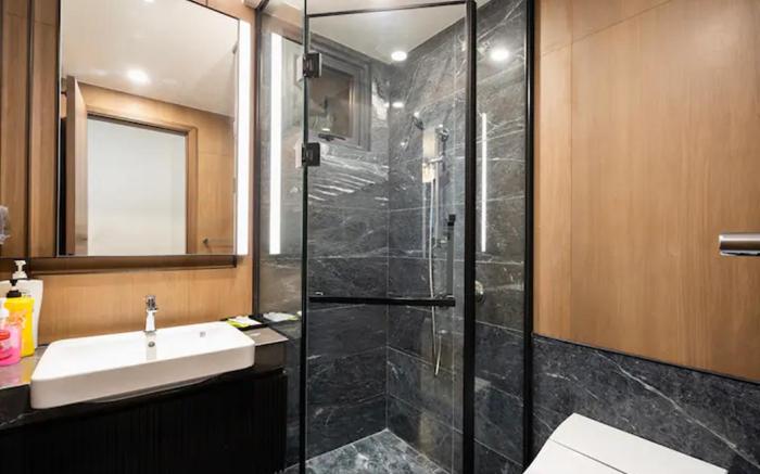 Lumiere Riverside Luxury Vacation
