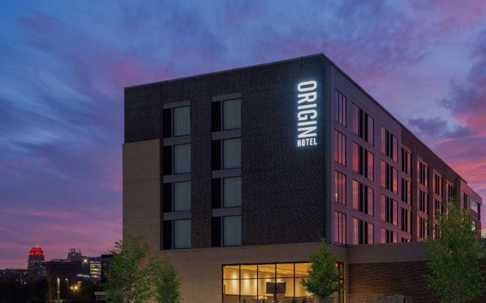 Origin Kansas City Riverfront, a Wyndham Hotel