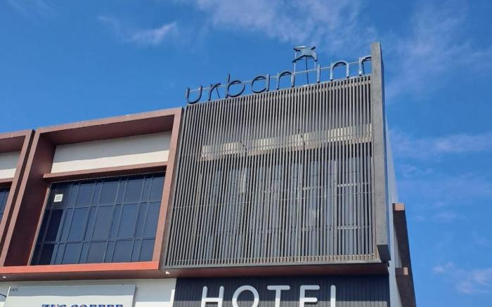 Urban Inn, Myra Meranti