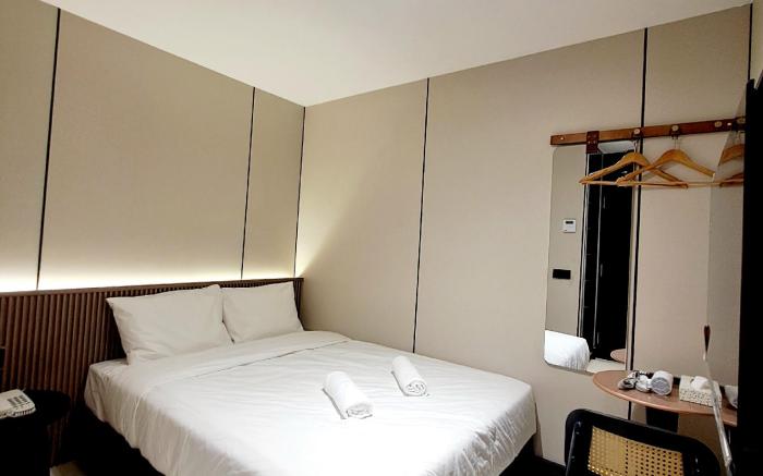 Urban Inn, Myra Meranti