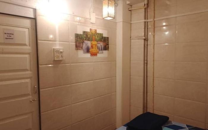 2 Bedroom with a sitout hammock