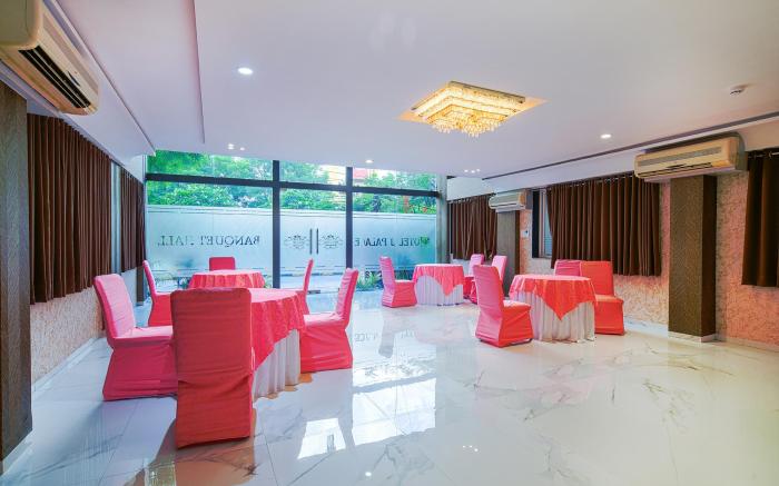 FabHotel J Palace