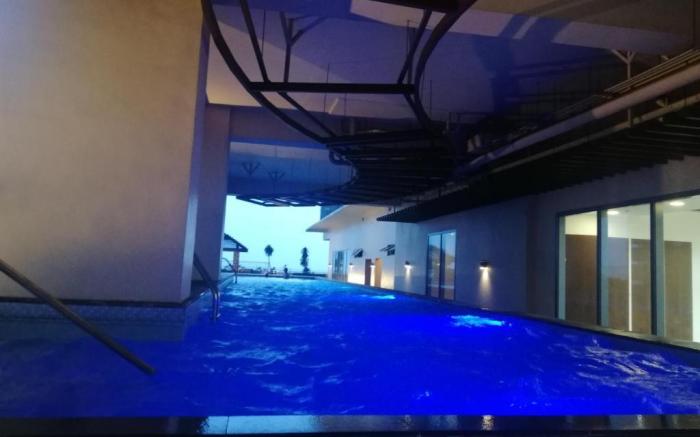 Condo in Grand Riviera 23FL INFRONT US EMBASSY