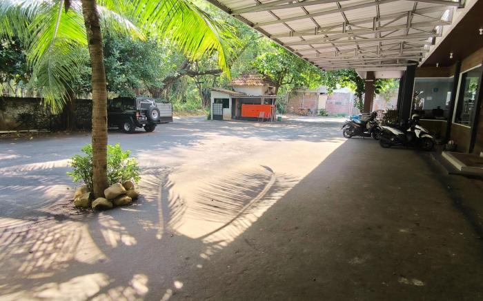 New Bandengan Beach Hotel