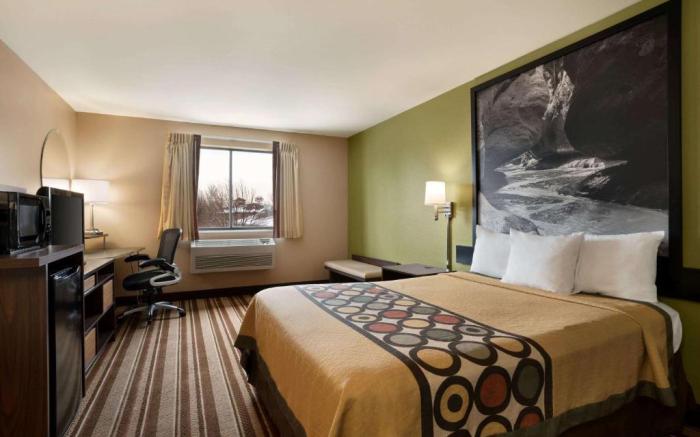 SUPER 8 BY WYNDHAM S JORDAN/SANDY/SLC AREA