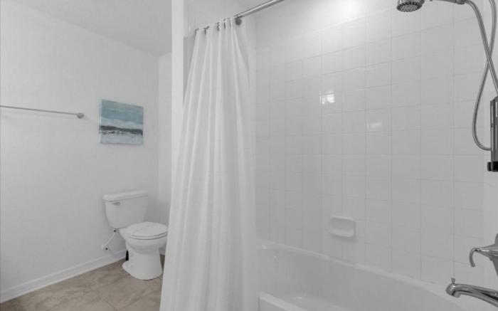Bedrooms 2 Bathrooms Storey Lake 4751-207 CT