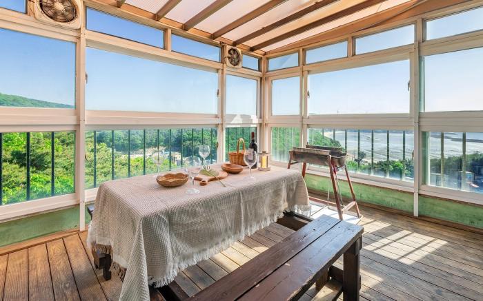 Yeongheungdo noeul&bada pension