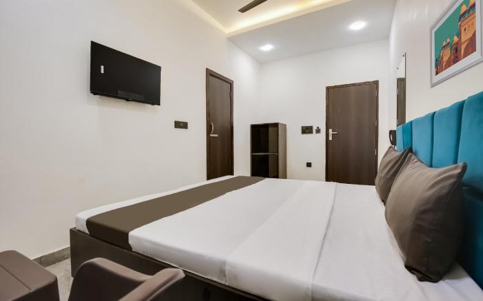 Hotel O HG Residency