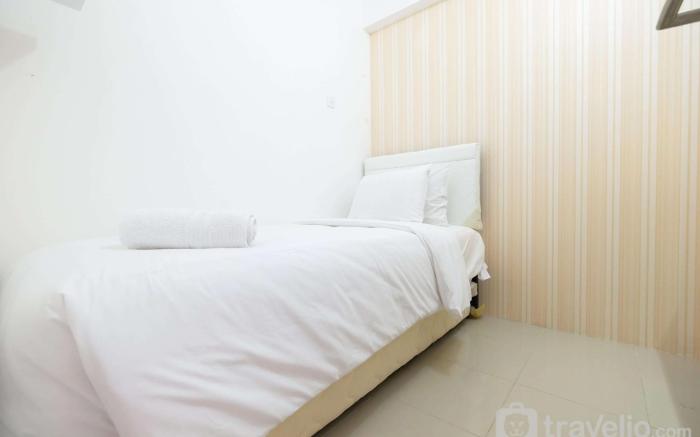 Affordable 2BR Bassura City Apartment By Travelio