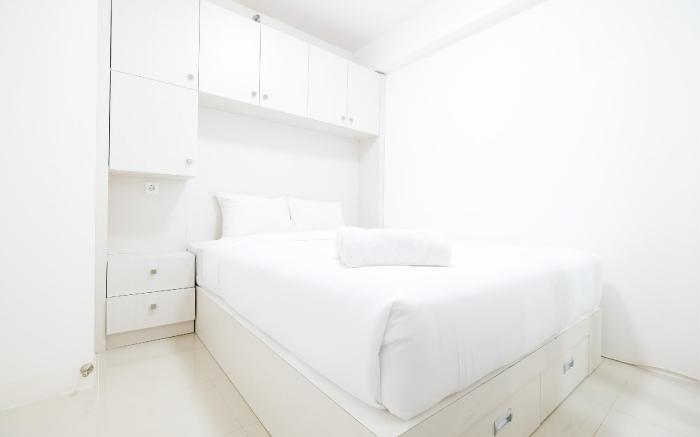 City View 2BR Bassura City Apt By Travelio
