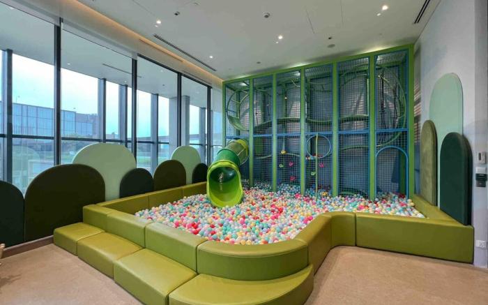 District 1 High Class MarQ Apartment