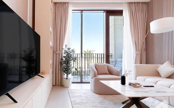 Elegant 1B Apt&Balcony in the Heart of Dubai Creek