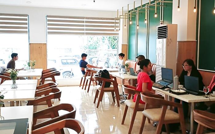 Ninong's Hotel