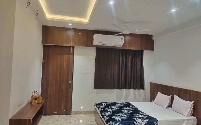 Hotel Ashoka Resort