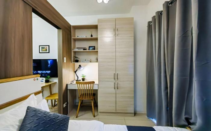 Condotel1BR Unit  w/ Balcony FAME Residences #FM08