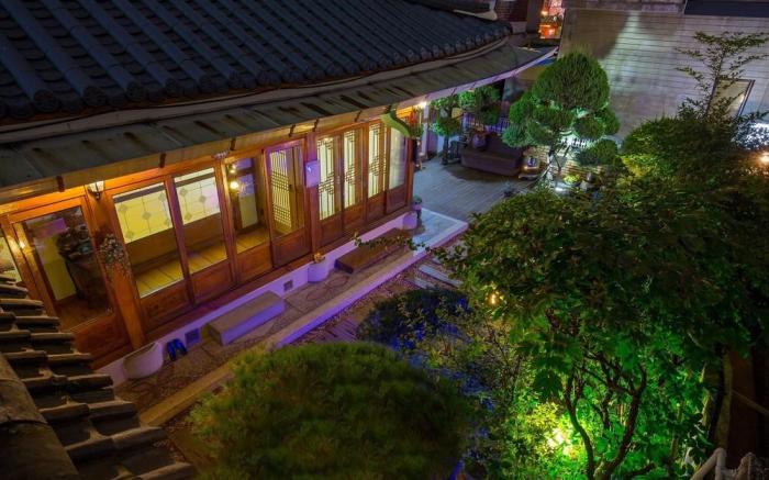 Jeonju Hanok Village Accommodation Ddeul Anchae Pension