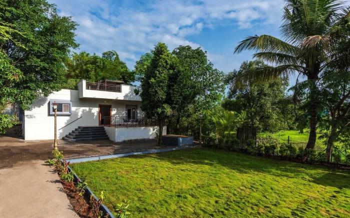 Triveni Stays Happy Field 2BHK Luxury Villa Mulshi