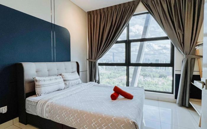 2 Bdr ARTE Mont Kiara Cheerful_Solaris_1609MK2