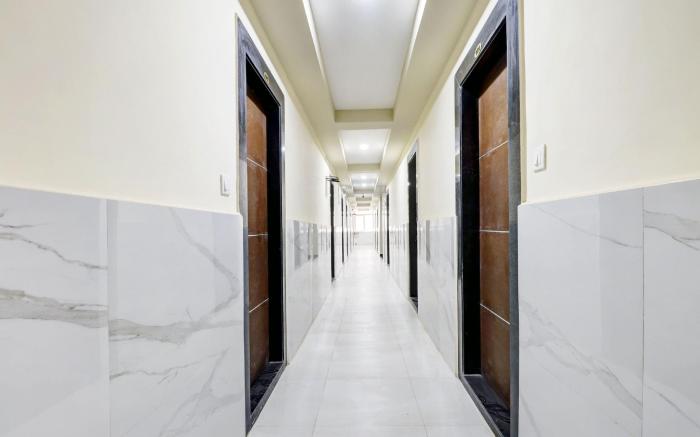 Super Hotel O Sri Harshitha Grand Near Zudio - Star Bazaar, Kundalhalli Gate