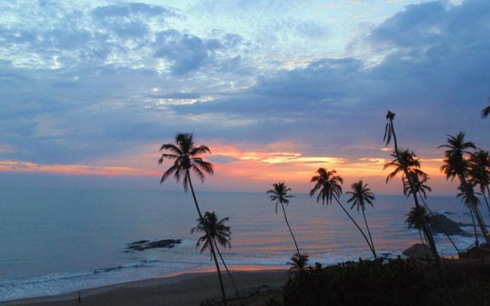 L'AZUR Studio Apartment, Vagator Beach GOA