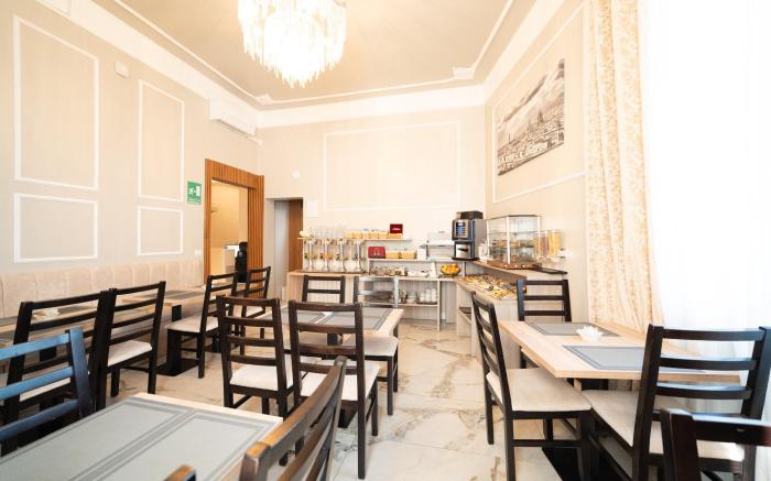 Astrid Hotel 