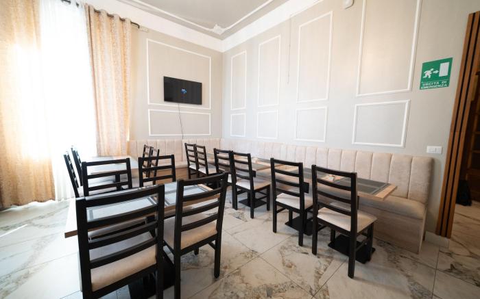 Astrid Hotel 