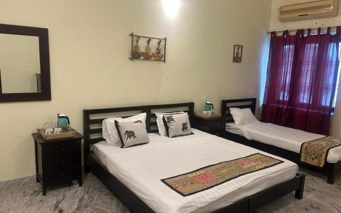 Urban Trippers Shamiyana Villa by Arindam