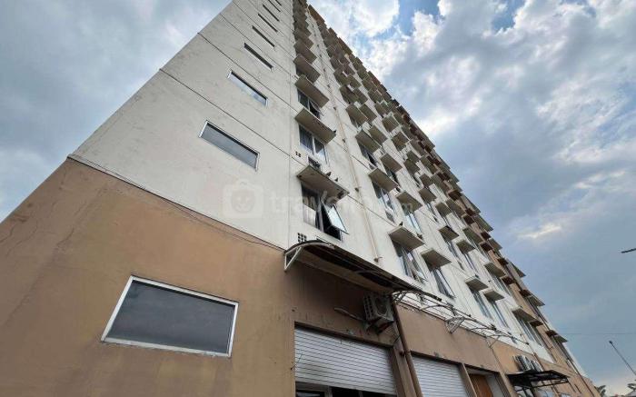 Simple Studio at Menara Rungkut By Travelio