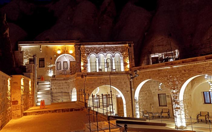 Majestic Cave House