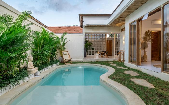 Nooky 1*Seminyak+2 BDR +Brand NEW Villa+ HUGE Pool