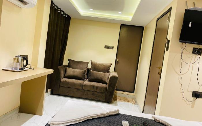 Hotel Dolphin residency