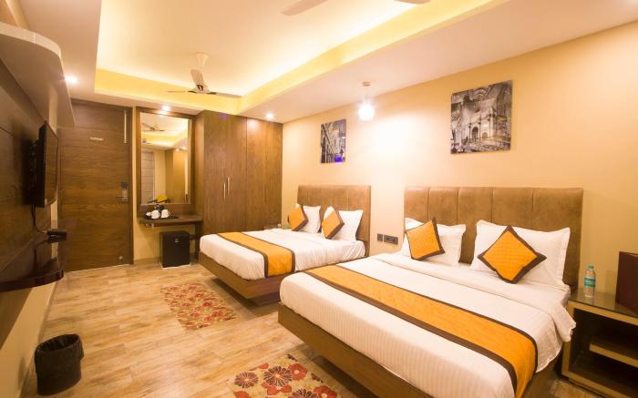 Staybook Hotel Nitya Maharani 