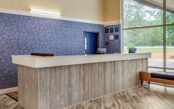 Quality Inn & Suites Apex-Holly Springs