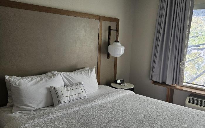 Fairfield Inn & Suites Athens