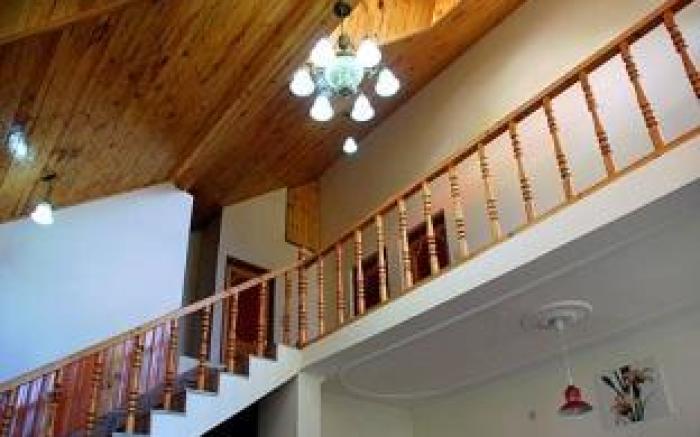 Red Rose Cottages Manali