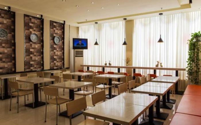 Jinjiang Inn Zibo People's Park Liuquan Road