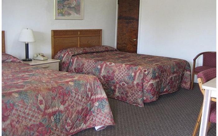 Red Carpet Inn & Suites Morgantown