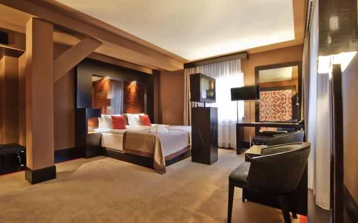 Hotel Platinum Palace